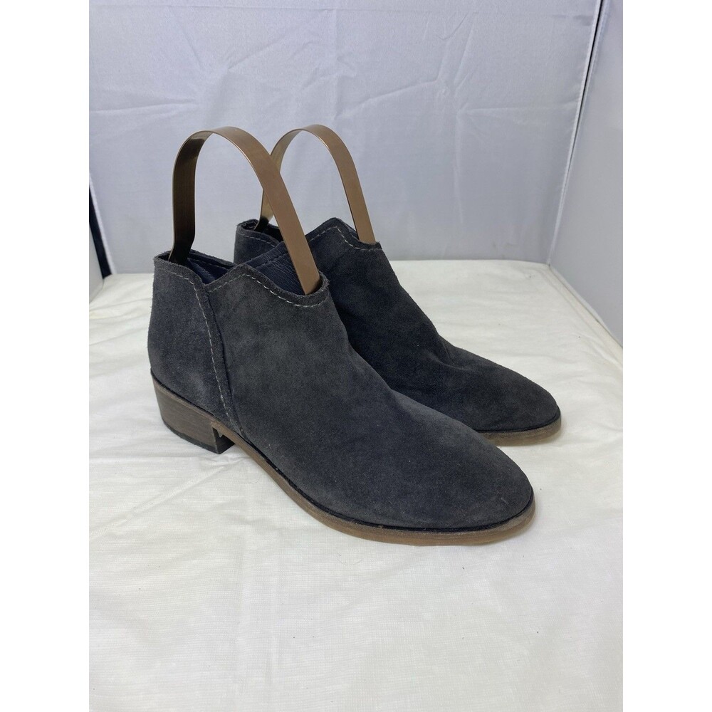 Dolce Vita TRIST Anthracite Gray Suede Slip-on Low heel Booties 7.5